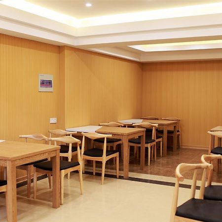 Greentree Inn Henan Zhengzhou Wanda Hanghai Middle Road Business Hotel Екстер'єр фото