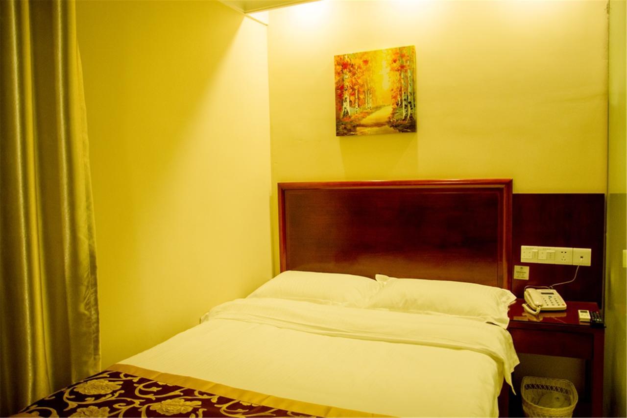 Greentree Inn Henan Zhengzhou Wanda Hanghai Middle Road Business Hotel Екстер'єр фото
