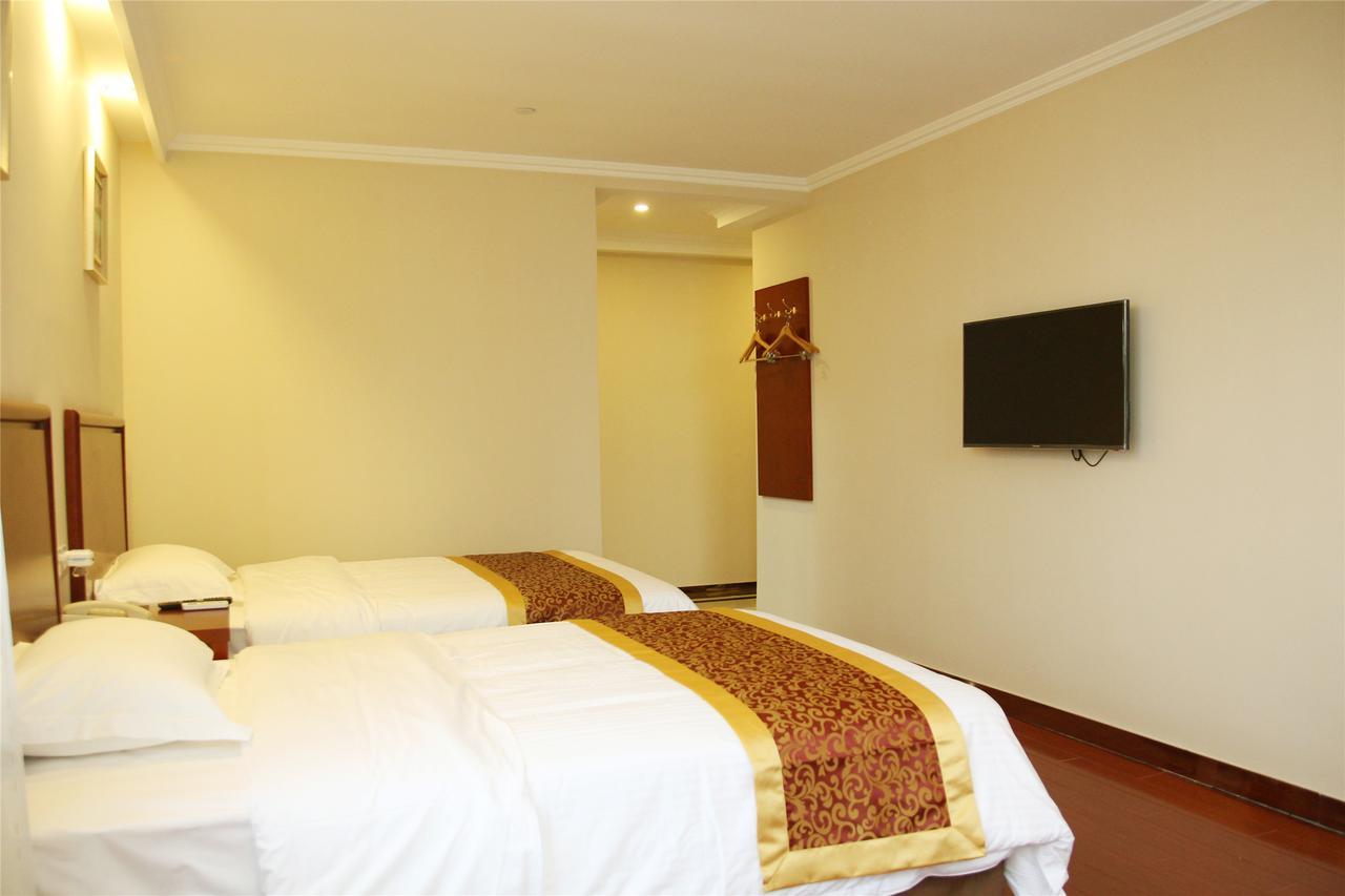 Greentree Inn Henan Zhengzhou Wanda Hanghai Middle Road Business Hotel Екстер'єр фото